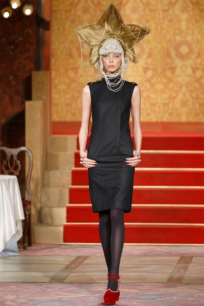 Look 4